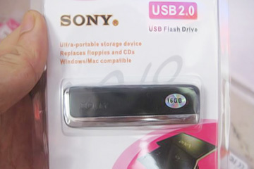 Sony USM1GJ-B USB Flash Drive