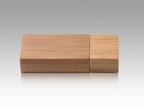 Wooden USB Flash Drive